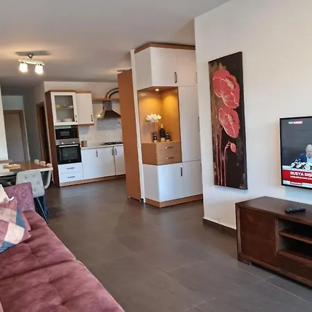 Super Luks, Denize 100 Metre, Ruya Evi 2 * Marmaris