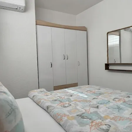 Super Luks, Denize 100 Metre, Ruya Evi 2 * Marmaris